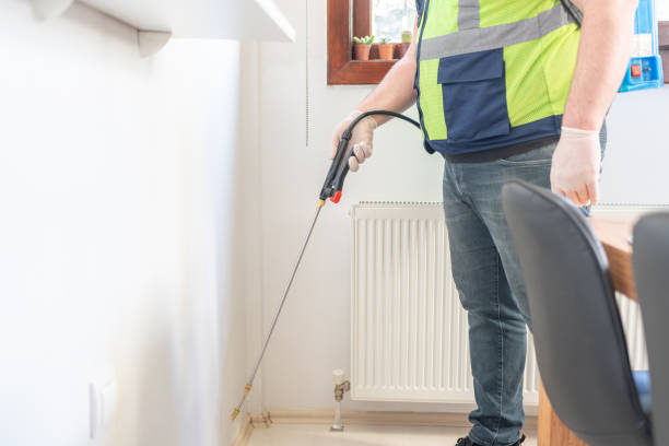 Best Pest Control Near Me in Lonsdale, MN