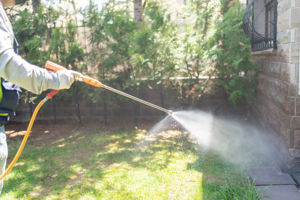 Pest Control Cost in Lonsdale, MN